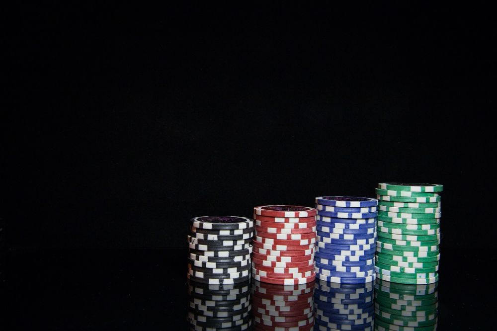 Spil blackjack og oplev spændingen ved et af de mest populære casino spil nogensinde