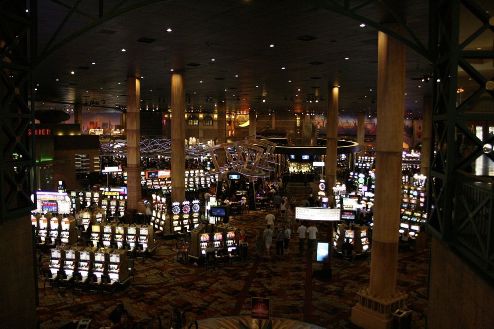 Casinospil: En Dybdegående Indføring i Verdenen af Casino og Spil